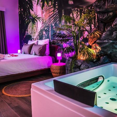 Secret Suite "Jungle" - Jacuzzi Privatif - Gare Rer C - Proche Paris 奥尔日河畔布雷蒂尼 外观 照片