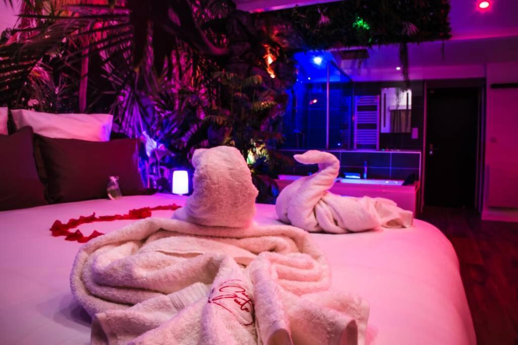 Secret Suite "Jungle" - Jacuzzi Privatif - Gare Rer C - Proche Paris 奥尔日河畔布雷蒂尼 外观 照片